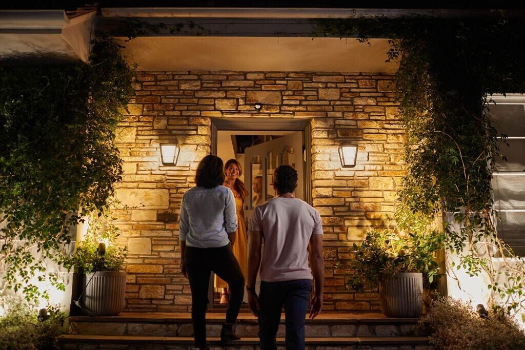 Philips Hue Lampada da parete LED Econic da esterno, stile antico - IP44 NERO 1744030P7