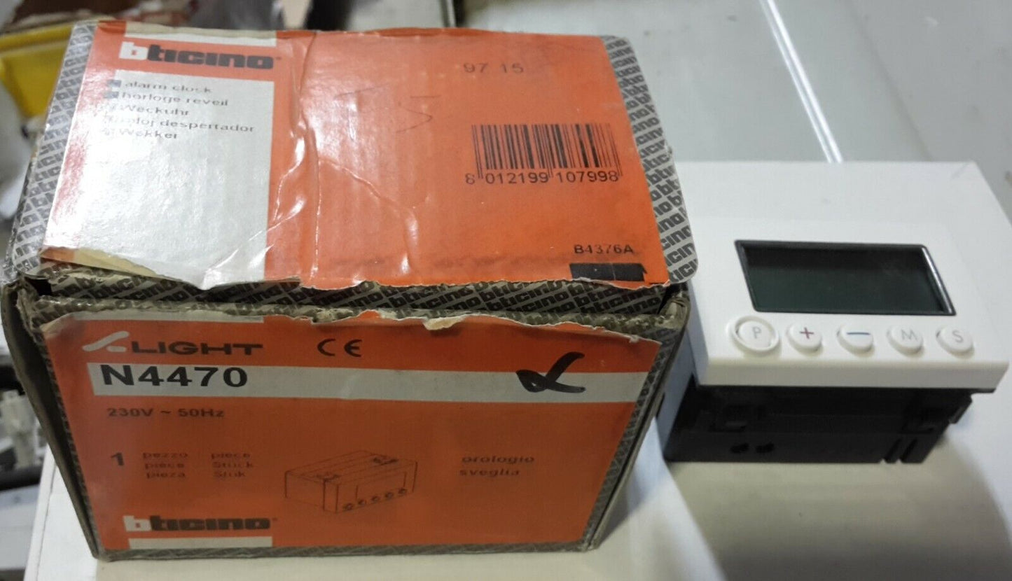 Sveglia/Orologio Digitale BTicino N4470 Light – 230V