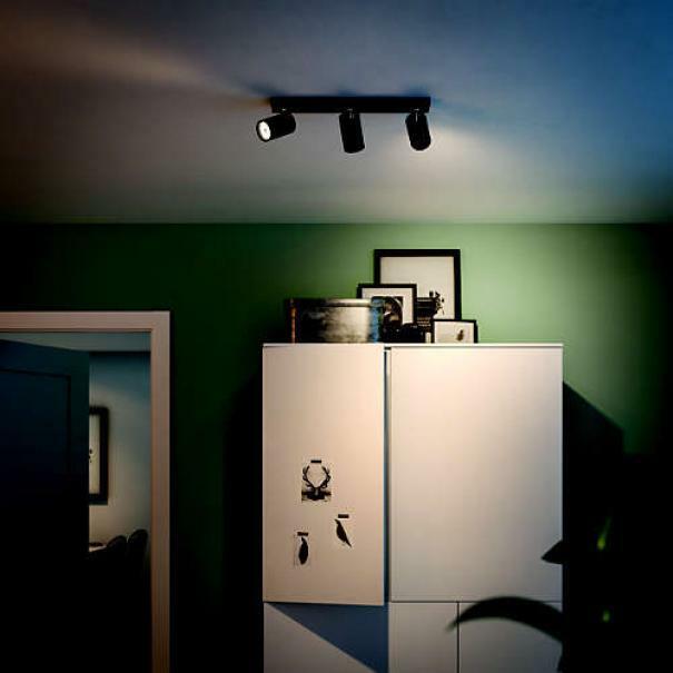 PHILIPS CONSUMER SPOT KOSIPO 3XGU10 INDOOR IP20 IN METAL BLACK COLOR 50593/30/PN 5059330PN