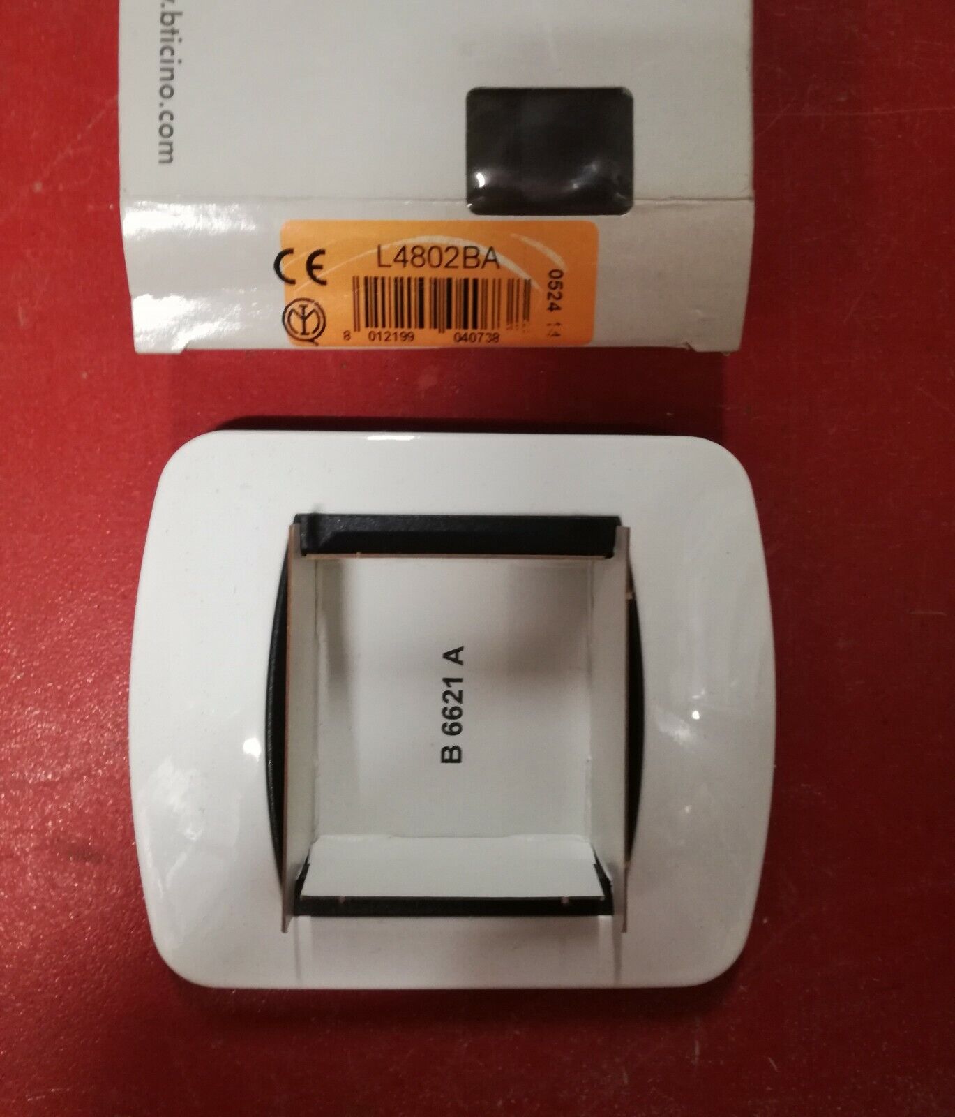 Placca Elettrica 2 Posti BTicino L4802BA Living – Bianco Solid