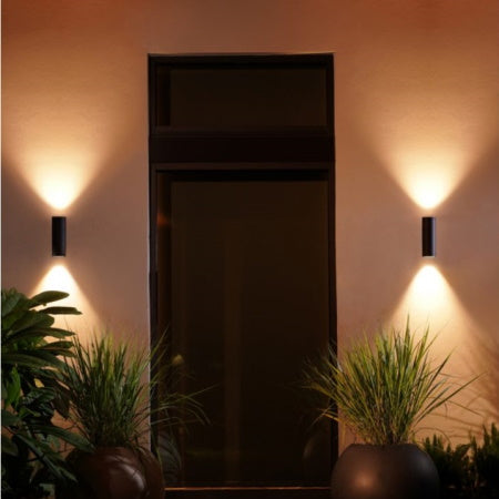 Philips Hue Appear 1746330P7 – Applique da Parete per Esterno IP44